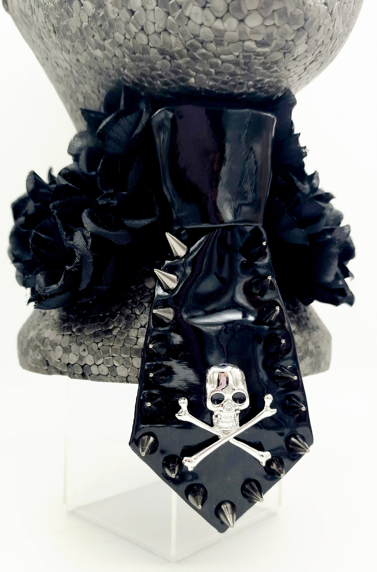 The Punk Pirate collar and tie set - The interchangeable tie system