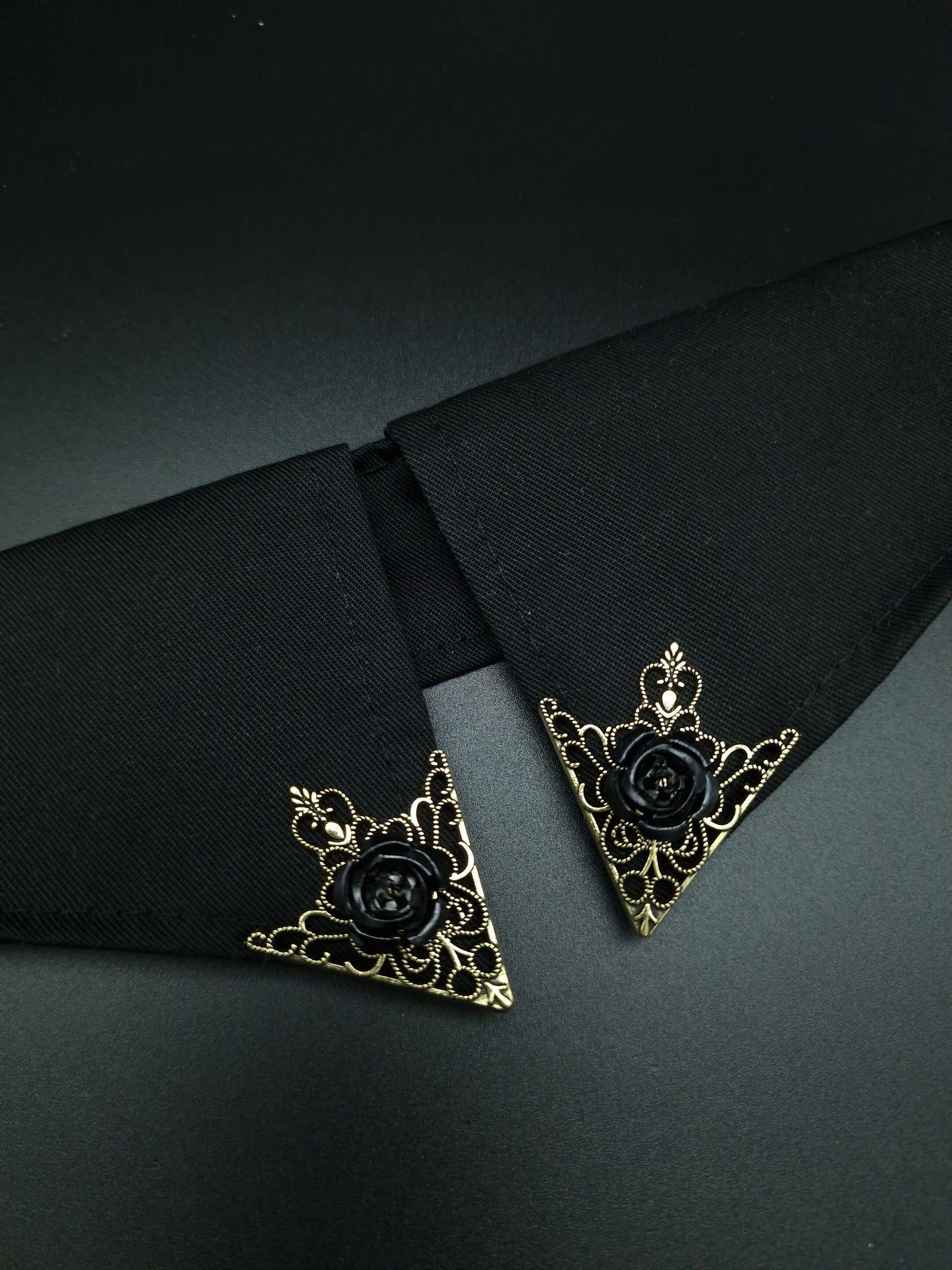 Corner set - The interchangeable Collar system