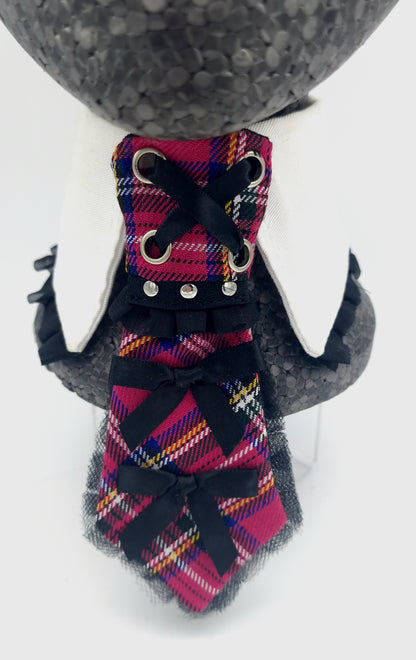 The Scandalous collar, tie and cuffs - The interchangeable tie system