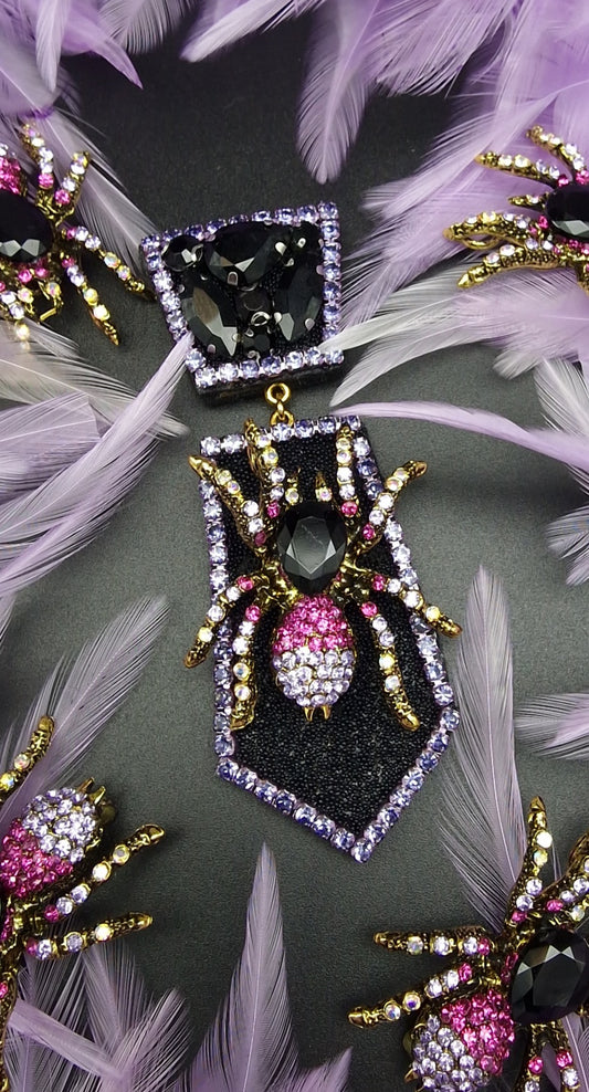 The Coffin Tie with pink spider broach - The interchangeable System - Limited Edition