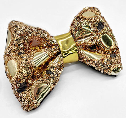 Night at the Oscar's bow